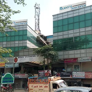 3* Hotel Queens Residency